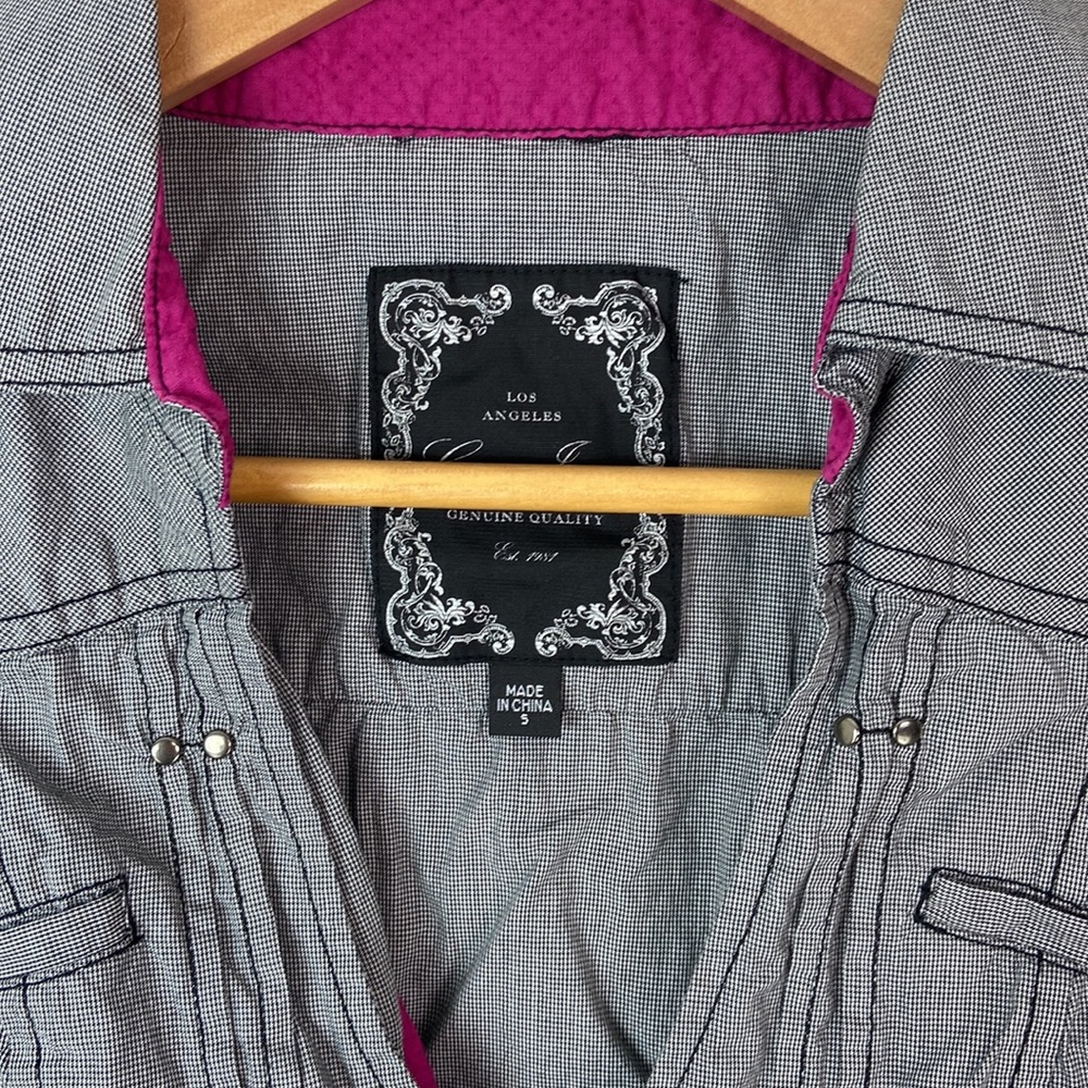 ✨3/$25✨ Guess Jeans Black Print Light Shirt Jacket - S - Picture 5 of 7